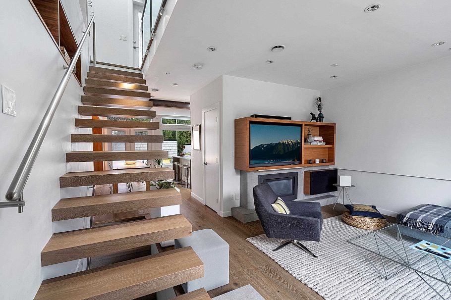 1928 Templeton Drive Vancouver, BC - 8