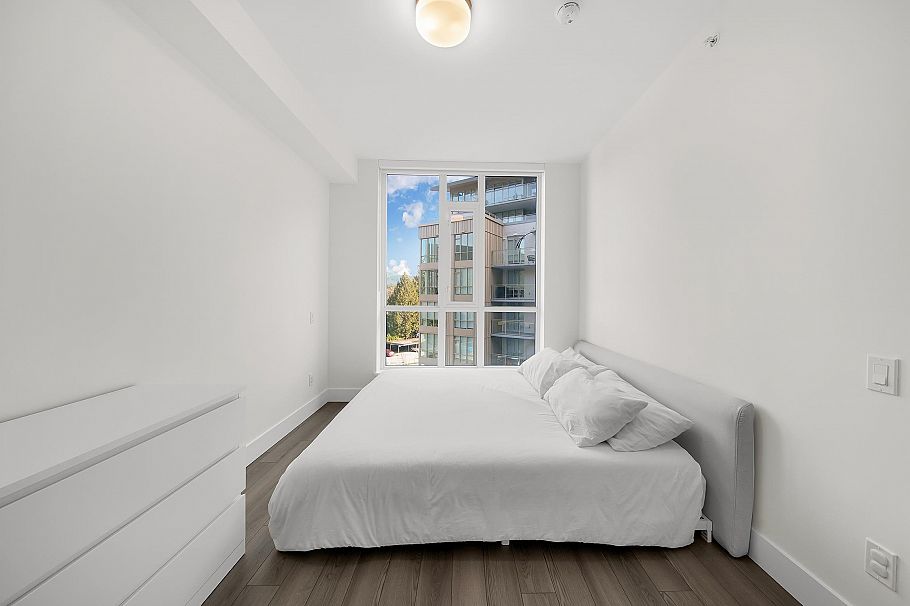 404 2375 Emery Court North Vancouver, BC - 11