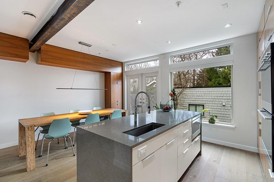 1928 Templeton Drive Vancouver, BC - 18