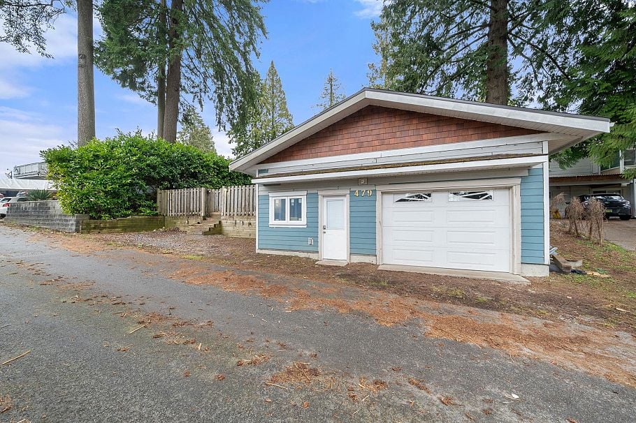 479 E 29th Street North Vancouver, BC - 35