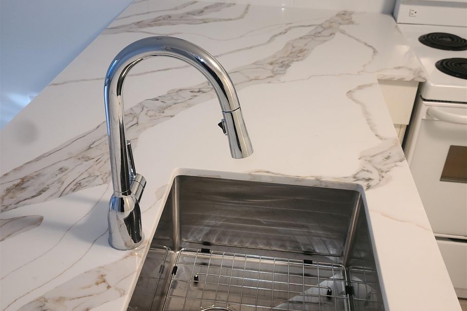 104 2255 Eton Street Vancouver, BC - 3