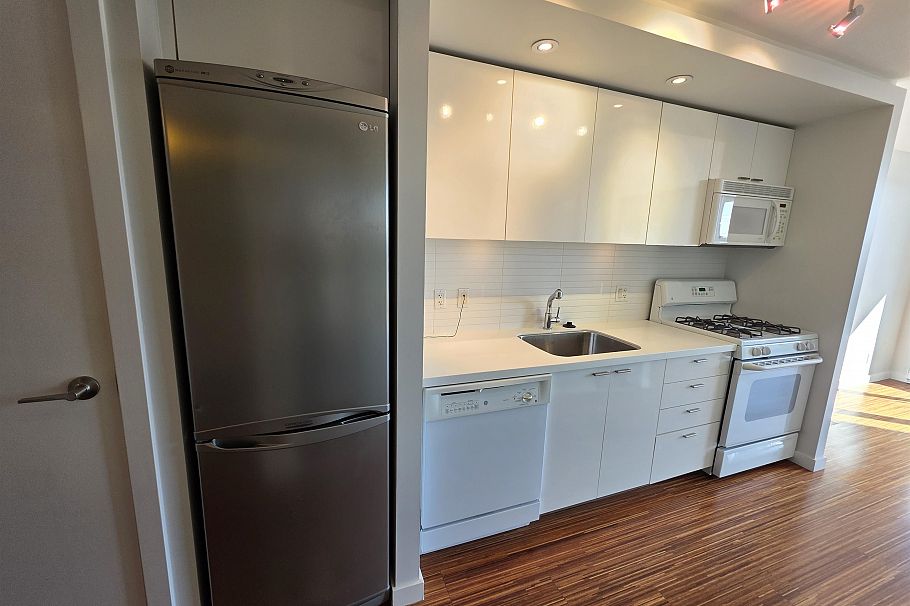 806 328 E 11th Avenue Vancouver, BC - 12