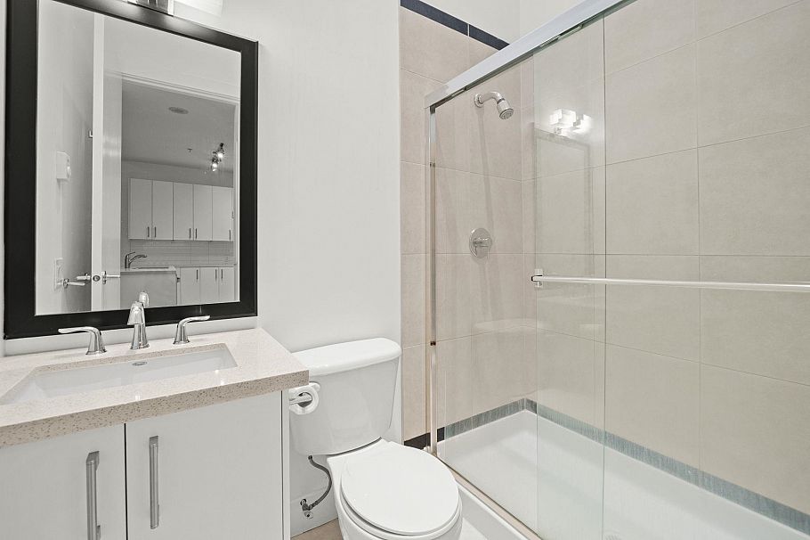 TH23 2345 Madison Avenue Burnaby, BC - 20