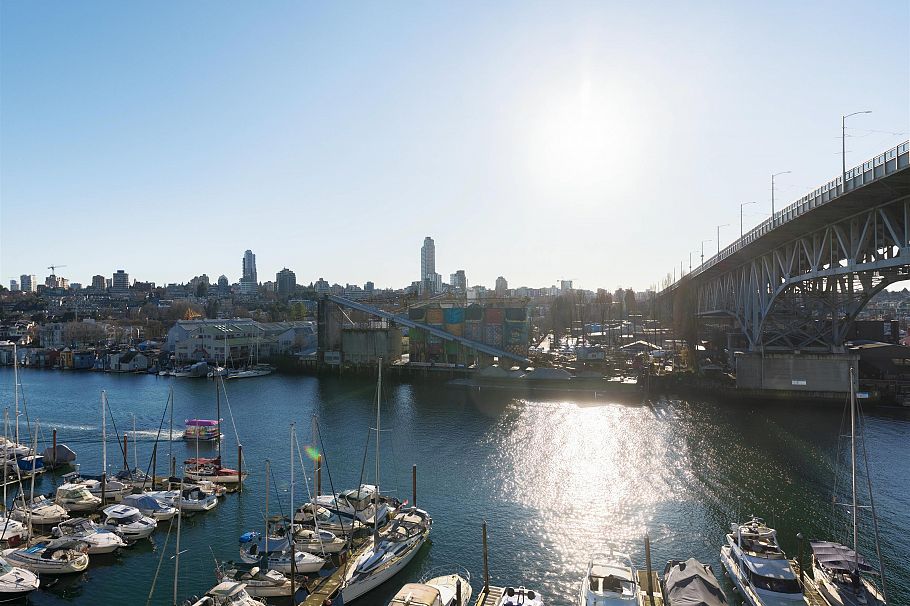 805 628 Kinghorne Mews Vancouver, BC - 5