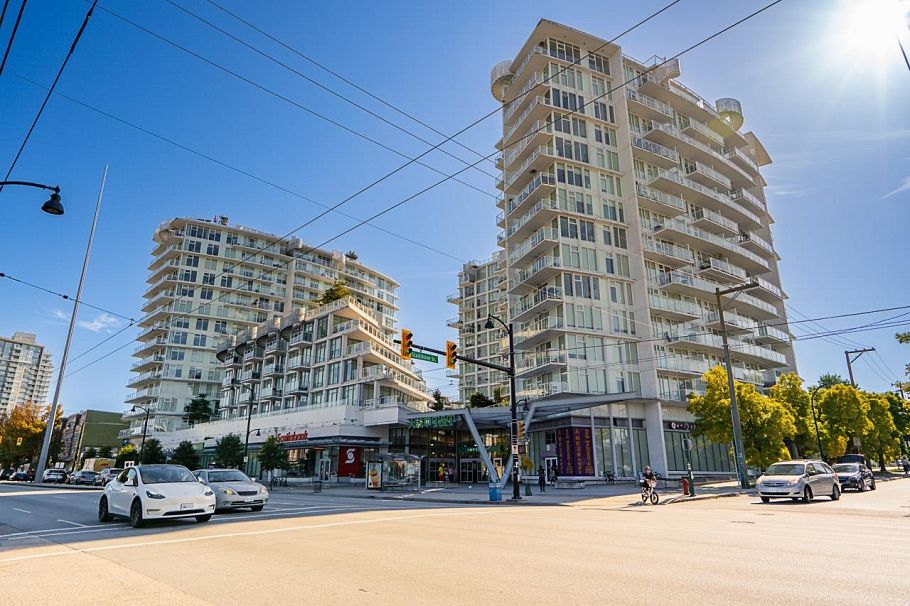 301 4638 Gladstone Street Vancouver, BC - 33