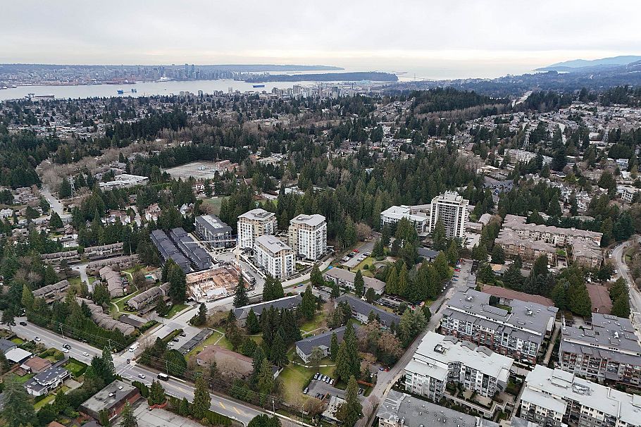 404 2375 Emery Court North Vancouver, BC - 21