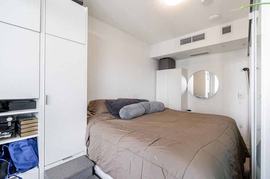 1406 1471 Hunter Street North Vancouver, BC - 13