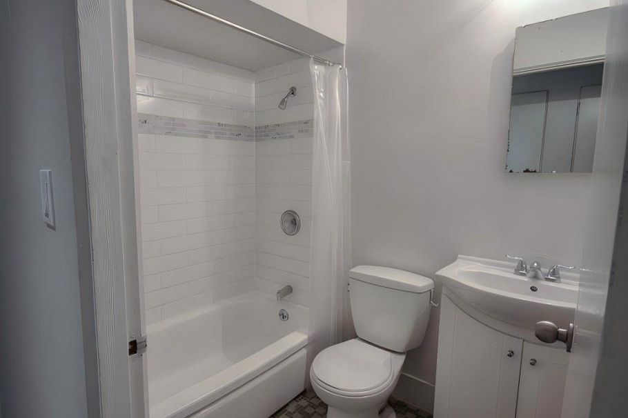 110 1540 HARO STREET, Vancouver BC V6G 1G5 Vancouver, BC - 3