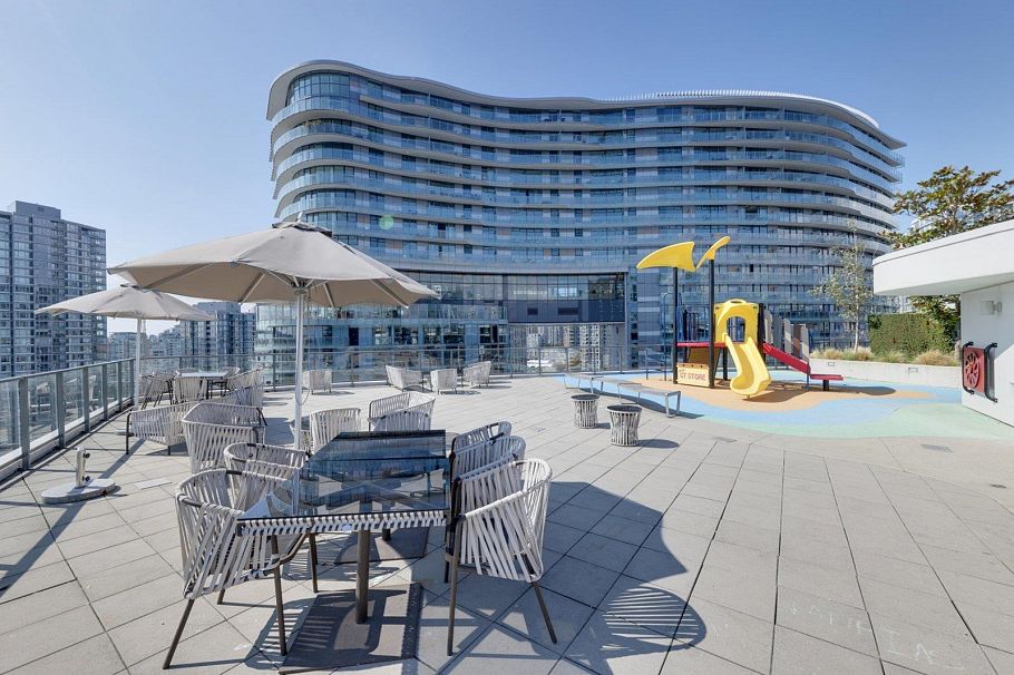 755 38 SMITHE STREET, Vancouver BC V6B 0B5 Vancouver, BC - 12