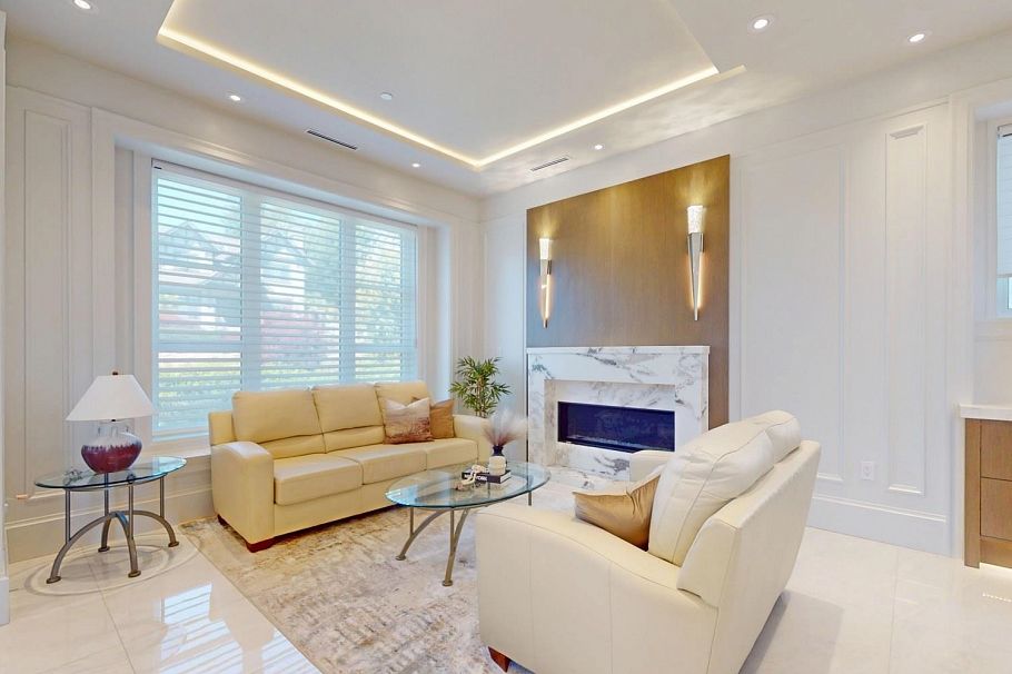 4014 W 36th Avenue Vancouver, BC - 2