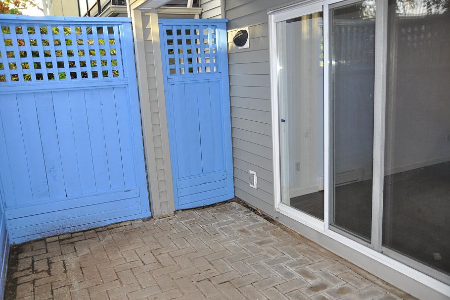 104 2255 Eton Street Vancouver, BC - 9