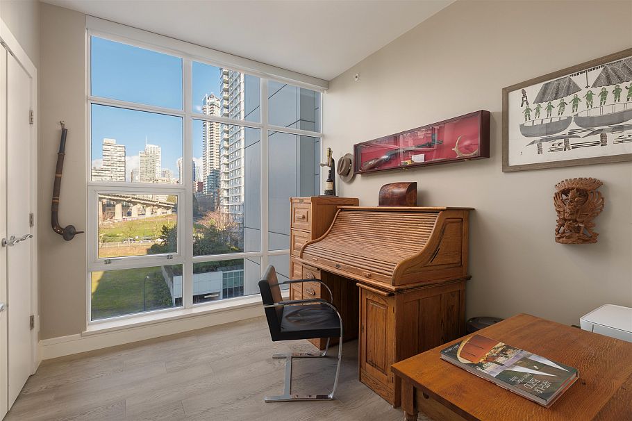 805 628 Kinghorne Mews Vancouver, BC - 17