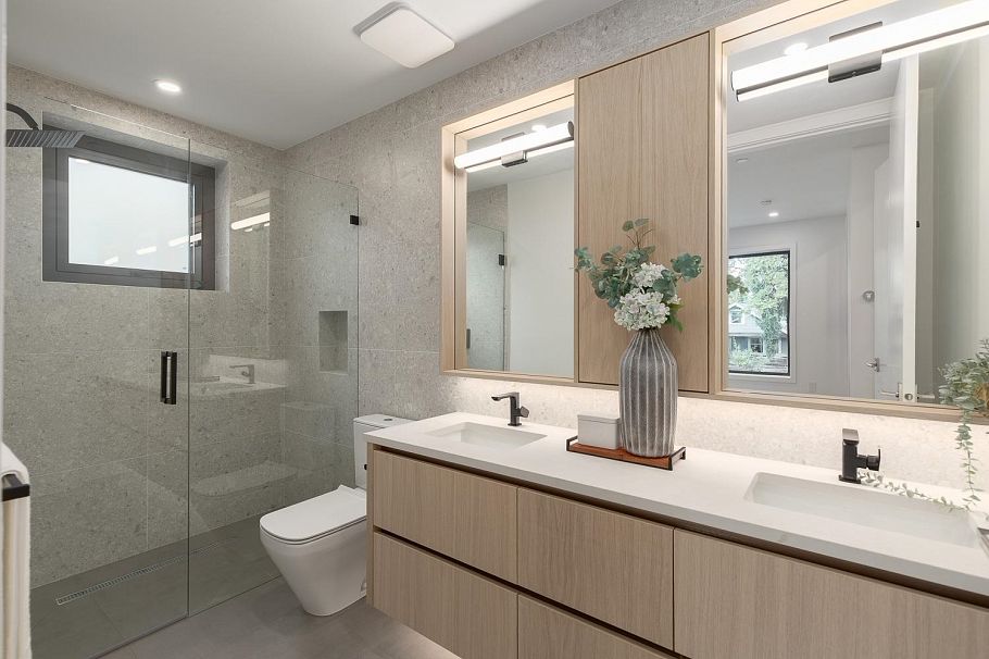 1 3186 W 11th Avenue Vancouver, BC - 14