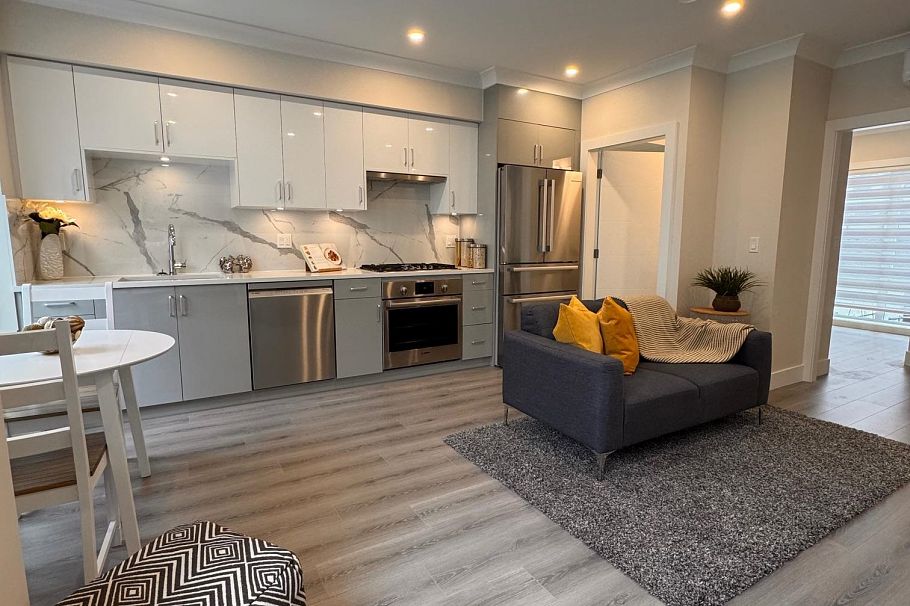 8319 French Street Vancouver, BC - 5