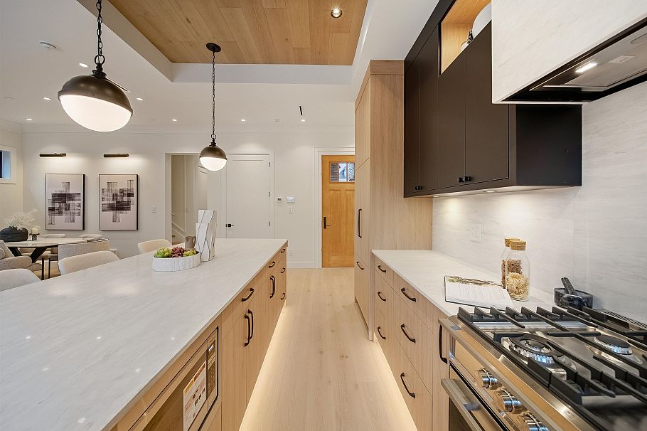 2 1841 Parker Street Vancouver, BC - 15