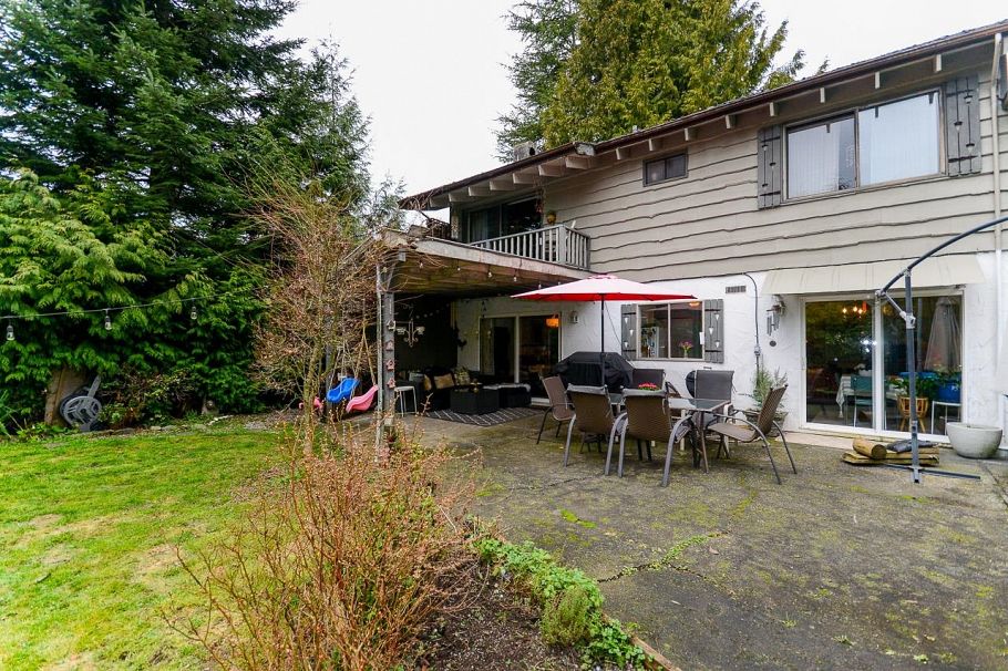 1733 Ross Road North Vancouver, BC - 21
