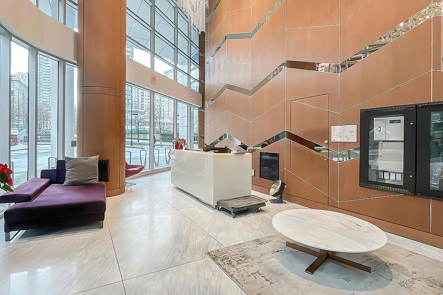 1507 68 Smithe Street Vancouver, BC - 2