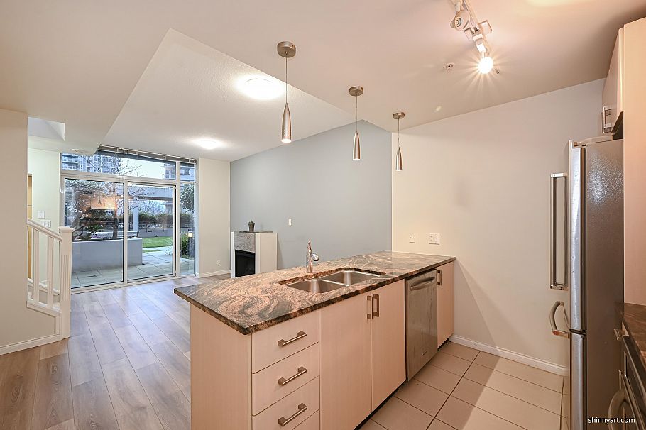 303 1211 MELVILLE STREET, Vancouver BC V6E 0A7 Vancouver, BC - 26