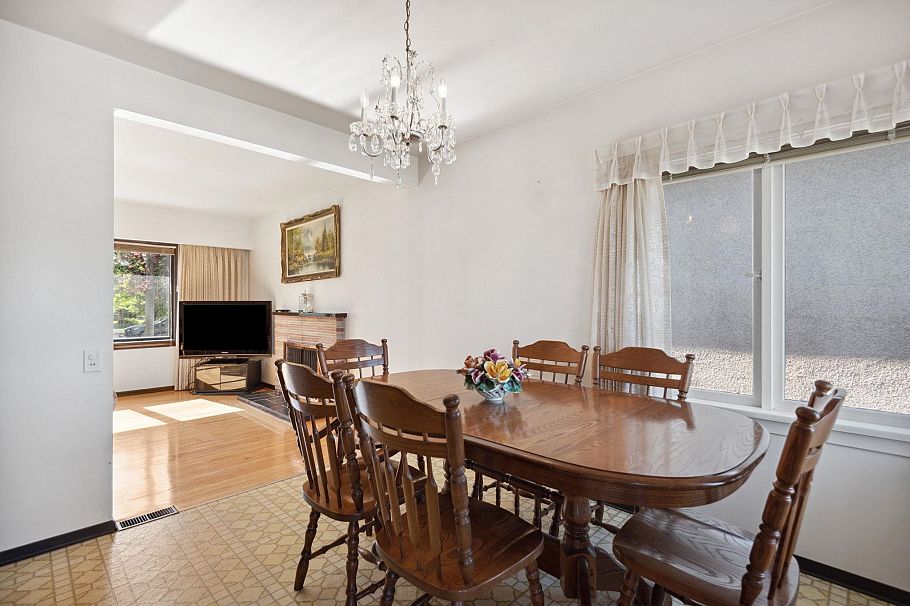 4262 Dumfries Street Vancouver, BC - 13