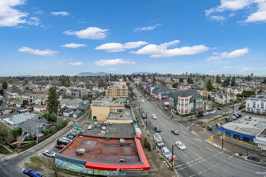 402 8415 Granville Street Vancouver, BC - 19