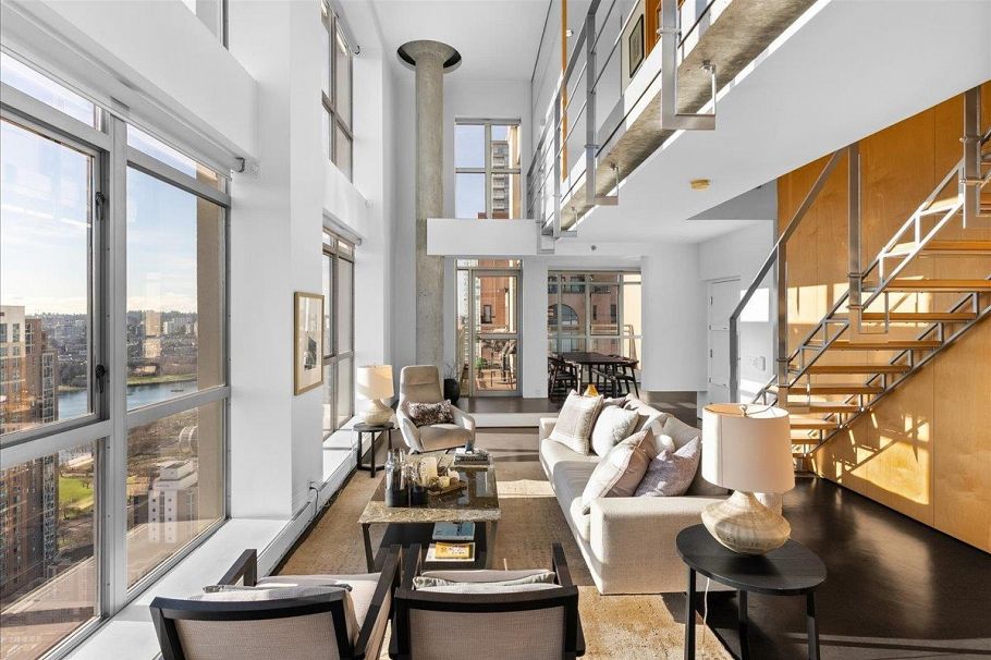 PH 2801 1238 Richards Street Vancouver, BC - 4