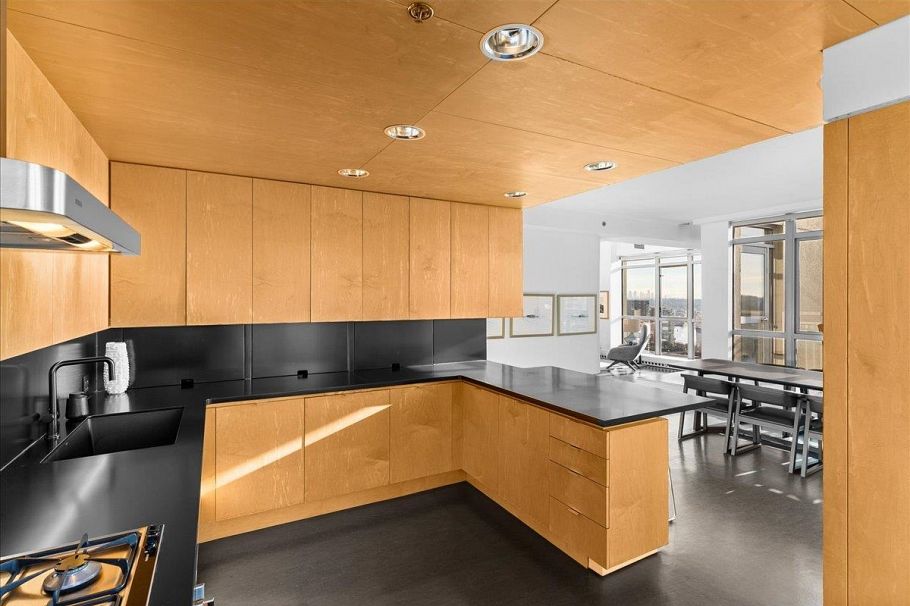 PH 2801 1238 Richards Street Vancouver, BC - 11