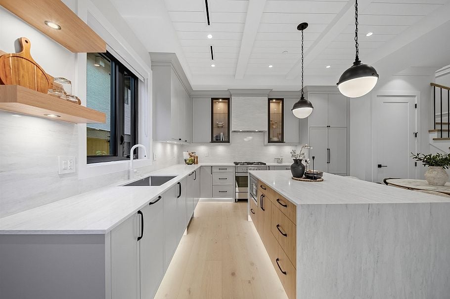 1 1841 Parker Street Vancouver, BC - 13