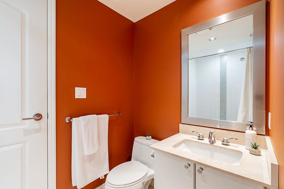 905 172 Victory Ship Way North Vancouver, BC - 15