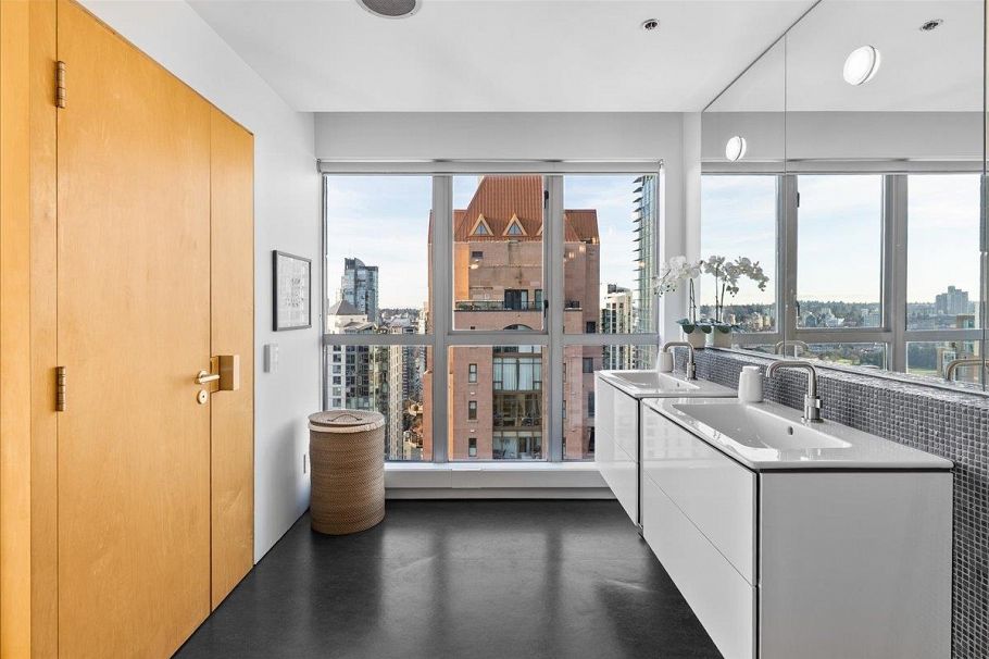 PH 2801 1238 Richards Street Vancouver, BC - 26