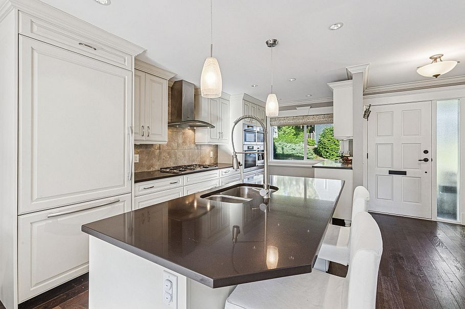 4687 Hoskins Road North Vancouver, BC - 8