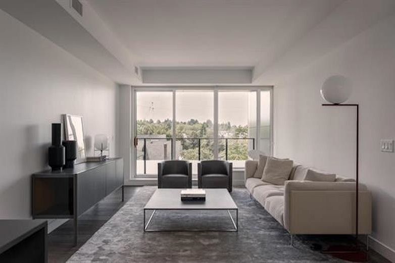 301 717 W 17th Avenue Vancouver, BC - 4