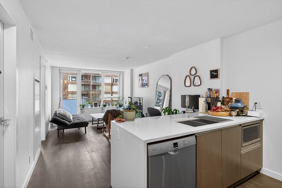 606 1009 Harwood Street Vancouver, BC - 5