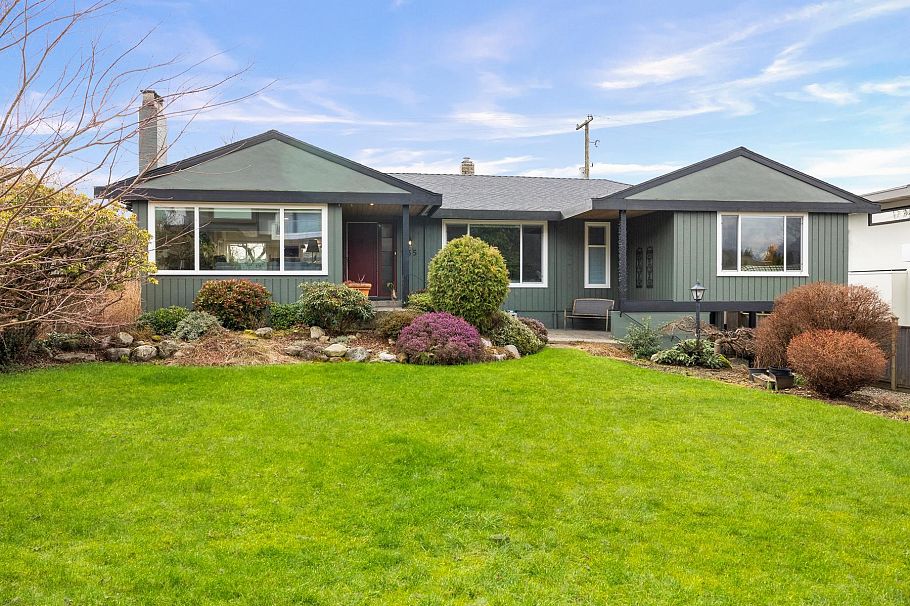 935 Beaconsfield Road North Vancouver, BC - 1
