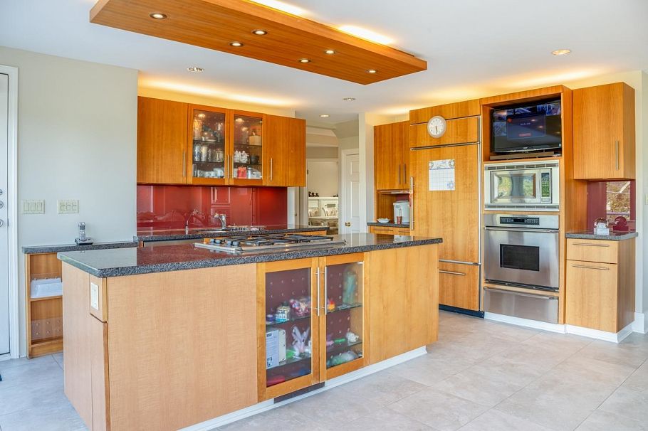 4389 Locarno Crescent Vancouver, BC - 13