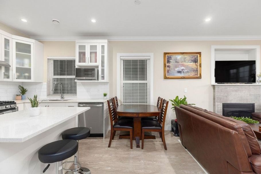 201 4577 Slocan Street Vancouver, BC - 5