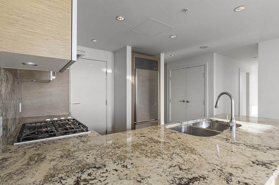 3308 1111 Alberni Street Vancouver, BC - 23