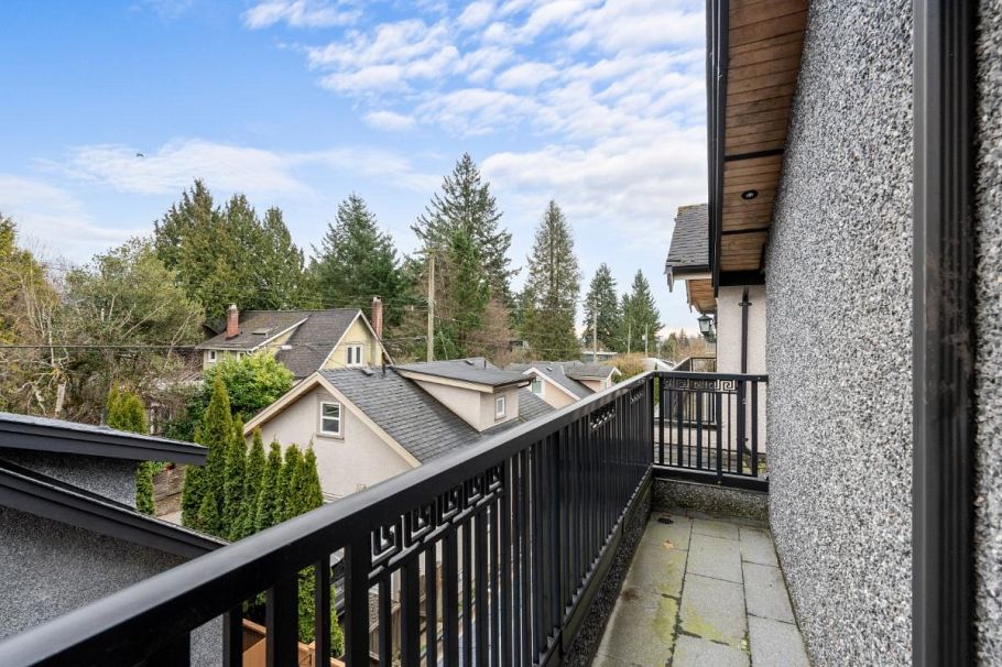 5058 Dunbar Street Vancouver, BC - 35