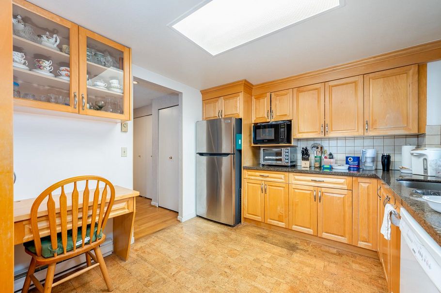 1601 6282 Kathleen Avenue Burnaby, BC - 7