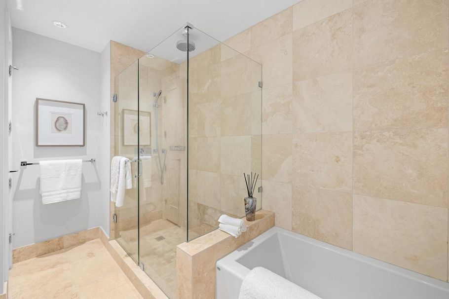 302 1625 Manitoba Street Vancouver, BC - 18