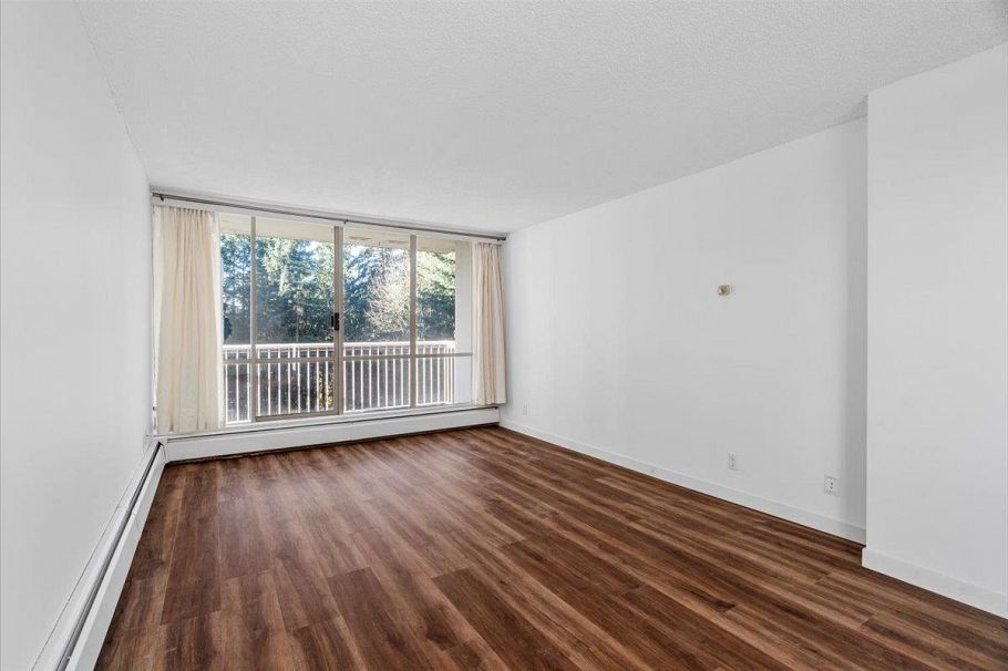 911 2016 Fullerton Avenue North Vancouver, BC - 2