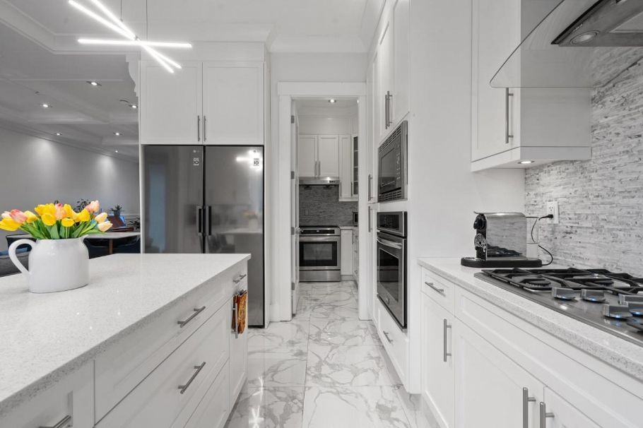 5058 Dunbar Street Vancouver, BC - 23