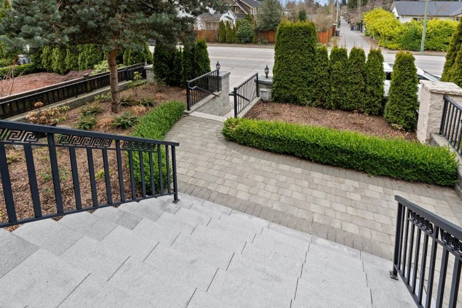 5058 Dunbar Street Vancouver, BC - 32