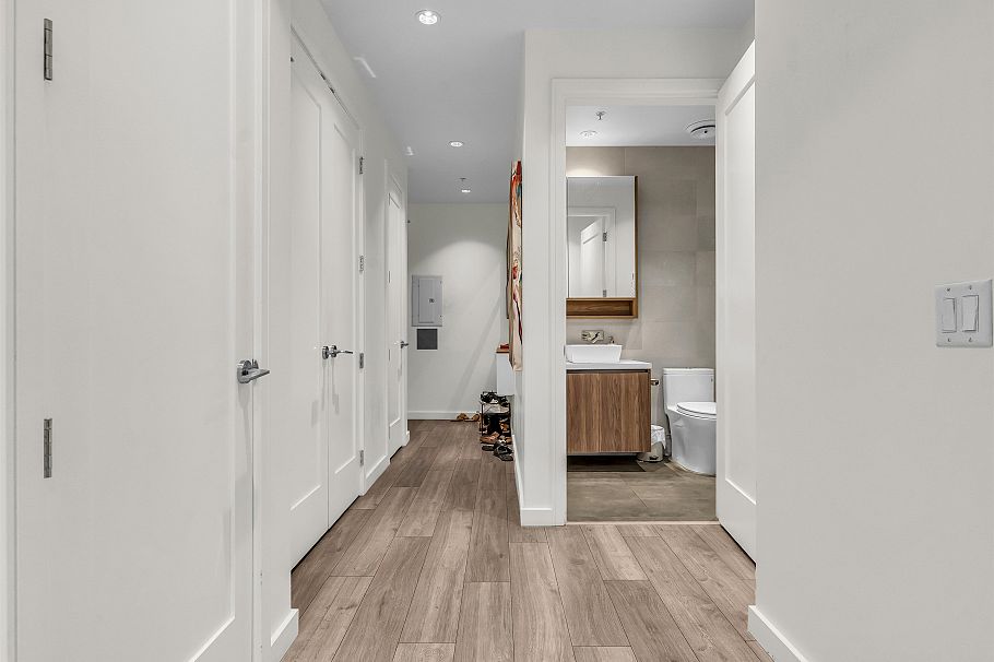 509 1633 Ontario Street Vancouver, BC - 25