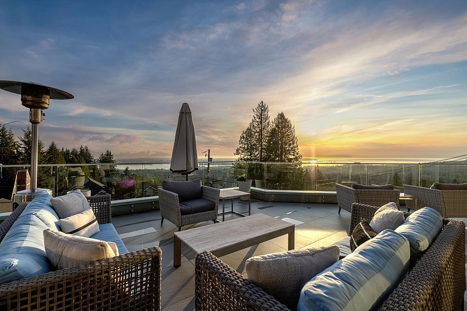 310 Beaver Road North Vancouver, BC - 9