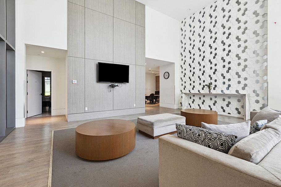 707 680 Seylynn Crescent North Vancouver, BC - 37