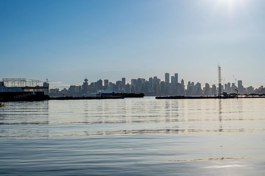 A015 415 Esplanade Avenue North Vancouver, BC - 38