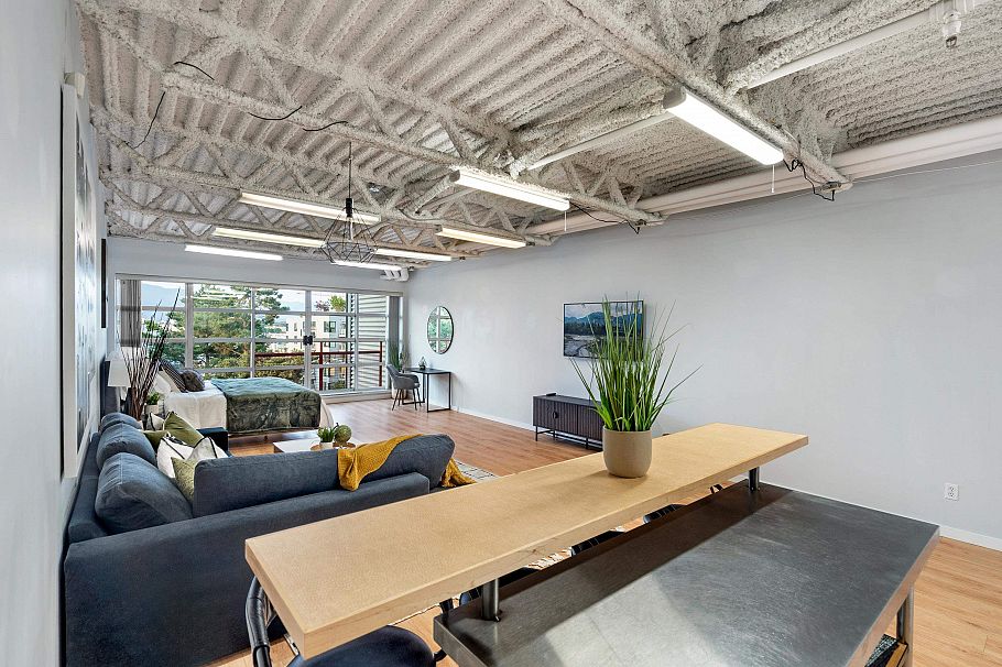 306 350 E 2nd Avenue Vancouver, BC - 3