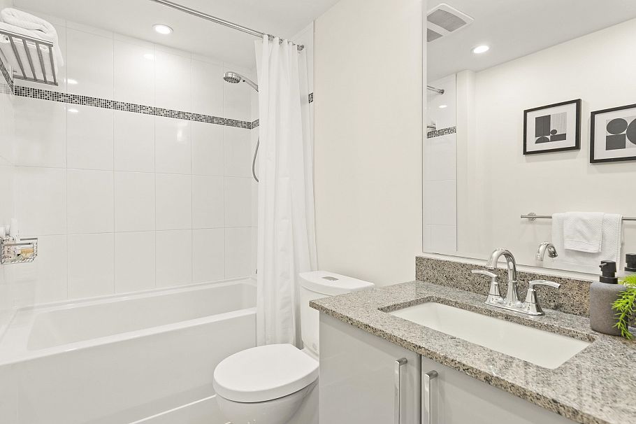 608 38 W 1st Avenue Vancouver, BC - 23