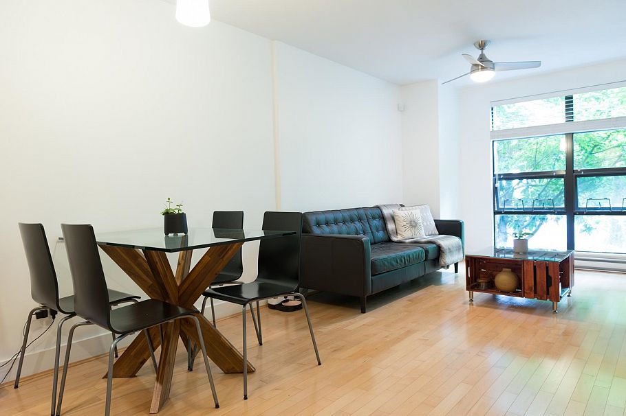 206 2137 W 10th Avenue Vancouver, BC - 2