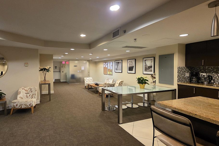 803 162 Victory Ship Way North Vancouver, BC - 13